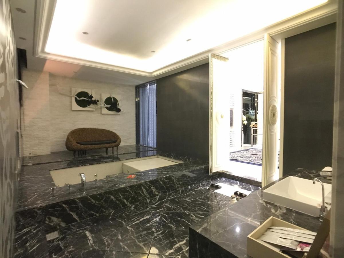 冠月精品旅館-Puli Ease Hotel Екстериор снимка