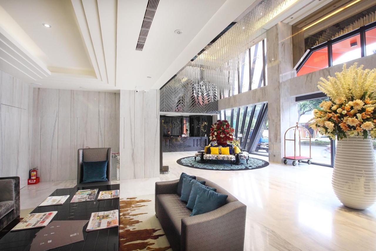 冠月精品旅館-Puli Ease Hotel Екстериор снимка