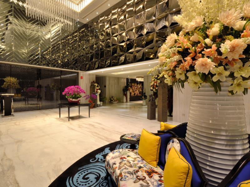 冠月精品旅館-Puli Ease Hotel Екстериор снимка