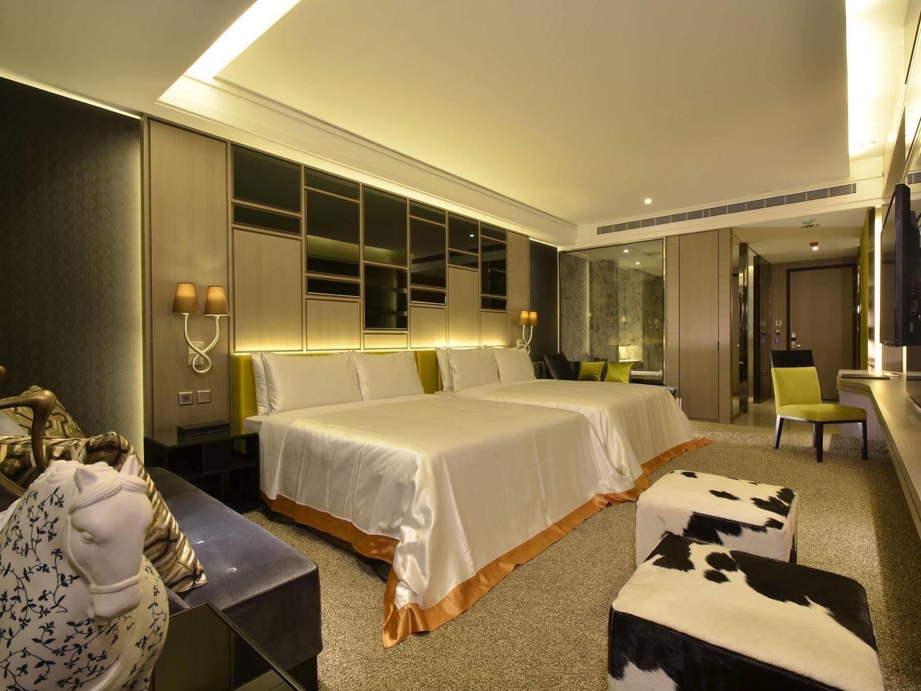 冠月精品旅館-Puli Ease Hotel Екстериор снимка