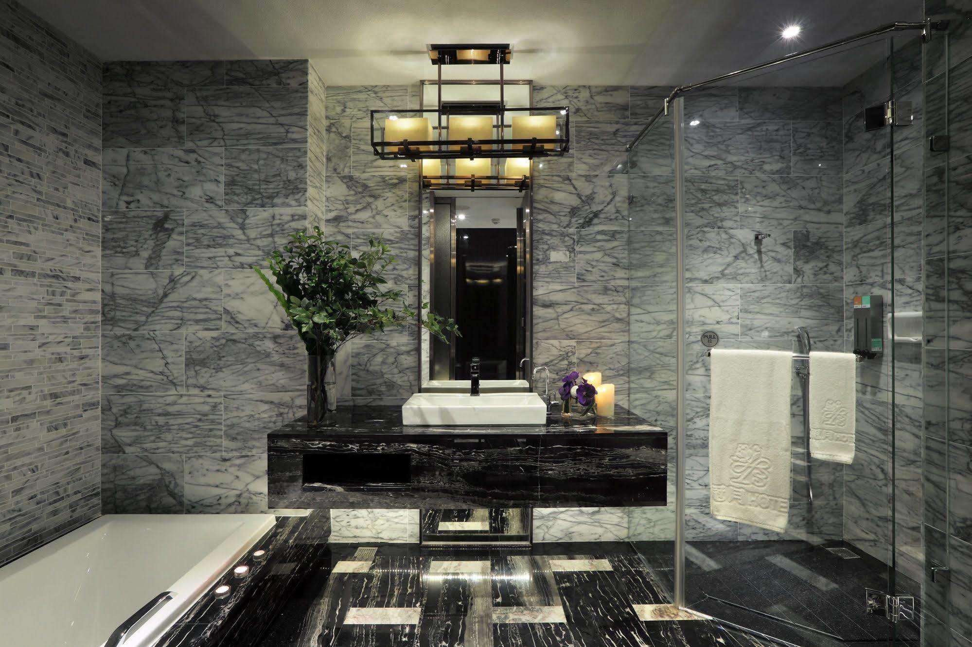 冠月精品旅館-Puli Ease Hotel Екстериор снимка